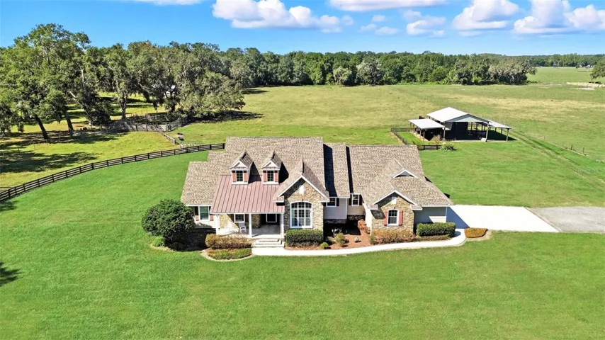 10 Acre Custom Country Estate+Pool & Heated SPA