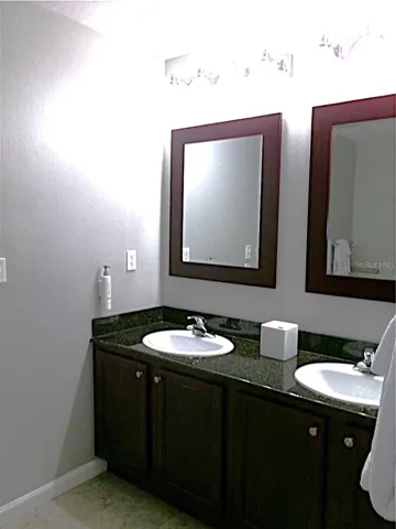 Dual sinks in primary bathroom