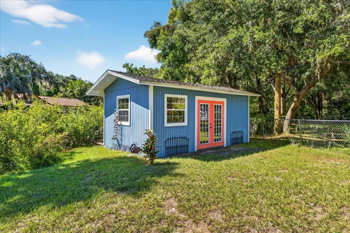 Shed