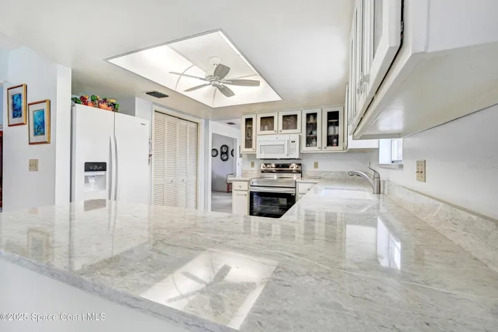 1440 Sykes Creek Dr