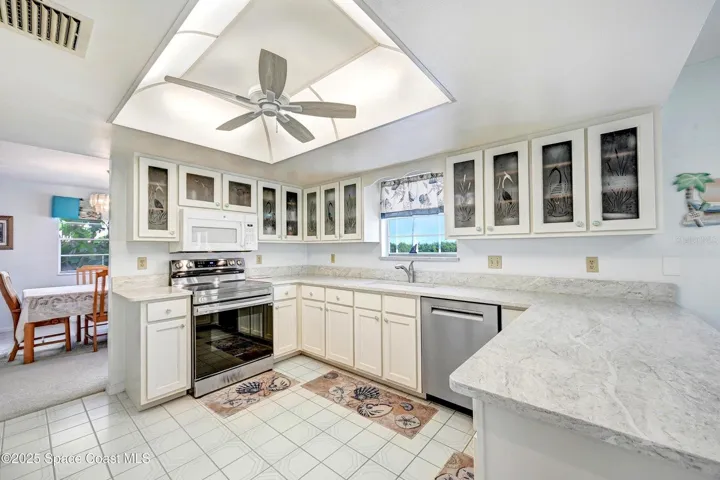 1440 Sykes Creek Dr