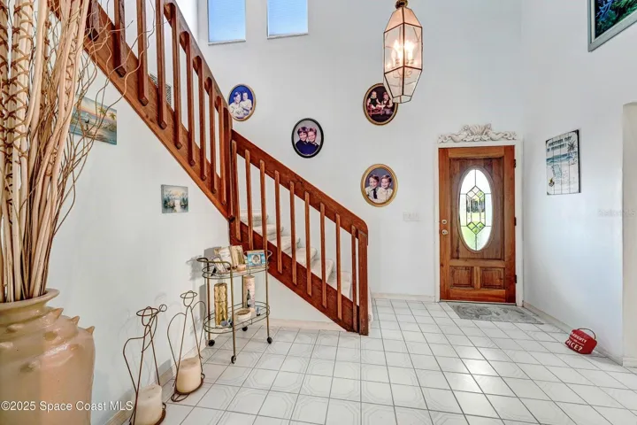 1440 Sykes Creek Dr