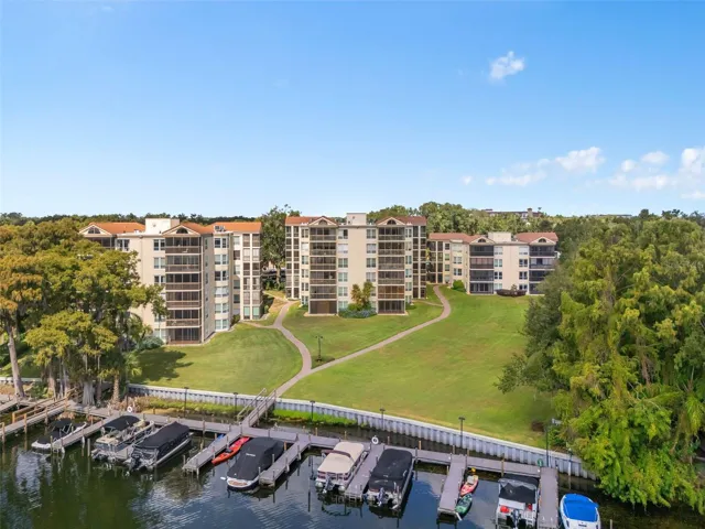 Nestled on the western shore of Lake Maitland
