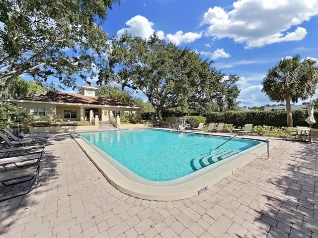 You can choose shade or sun to enjoy the pool!