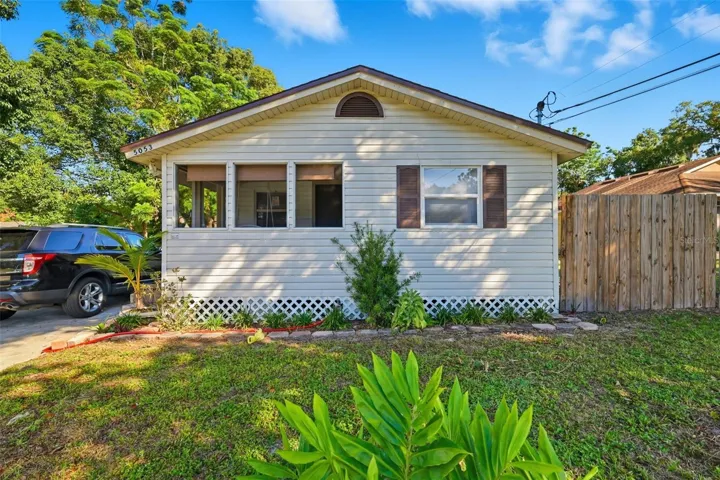 Investment Opportunity! Tenants in place! 2 units on one property.