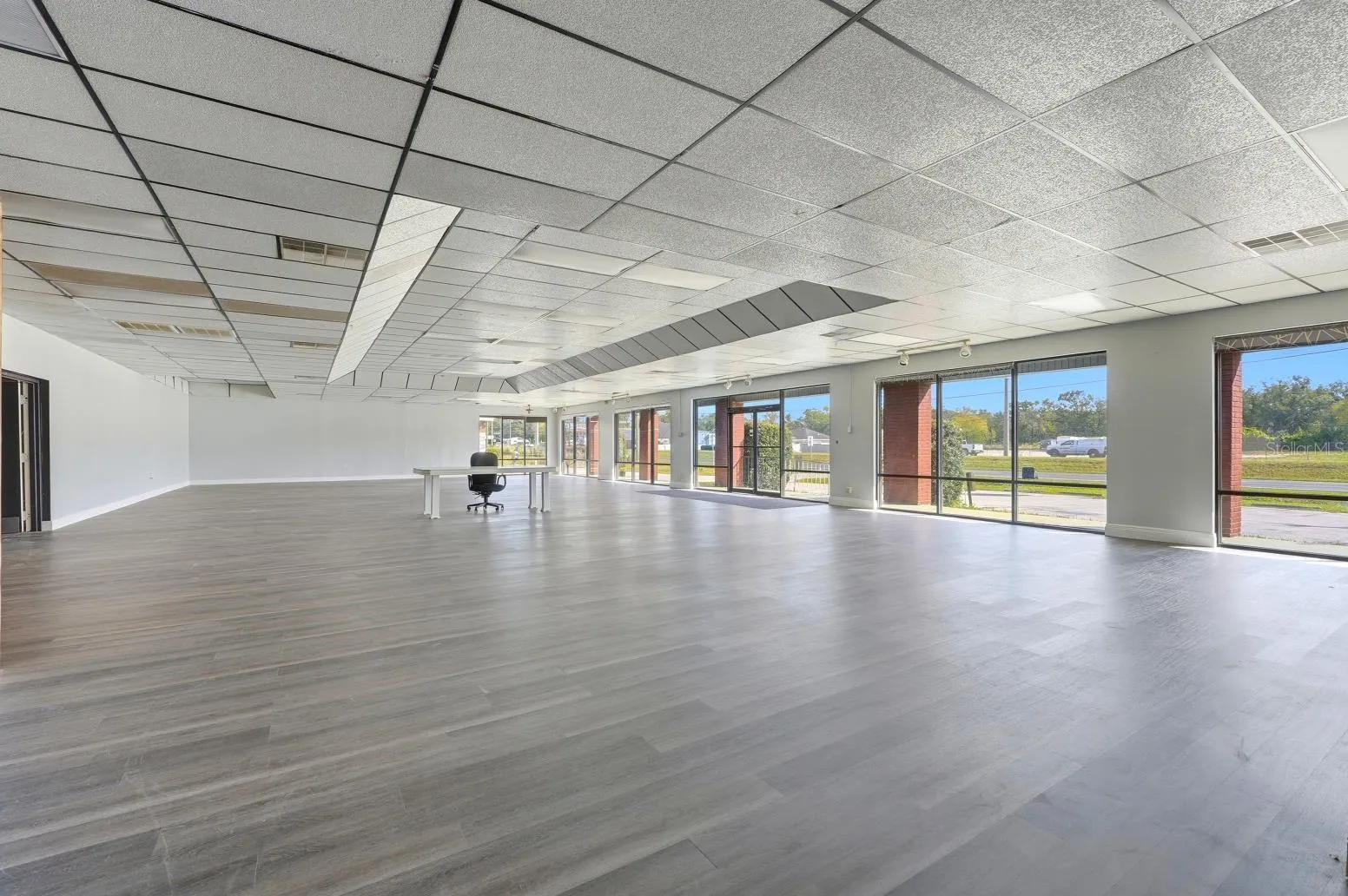 Front Showroom/Workspace