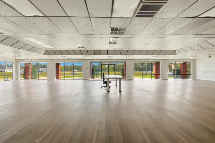 Front Showroom/Workspace