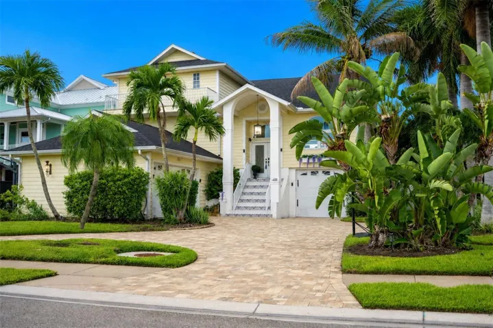 Paver Circular Driveway, 3 car garage