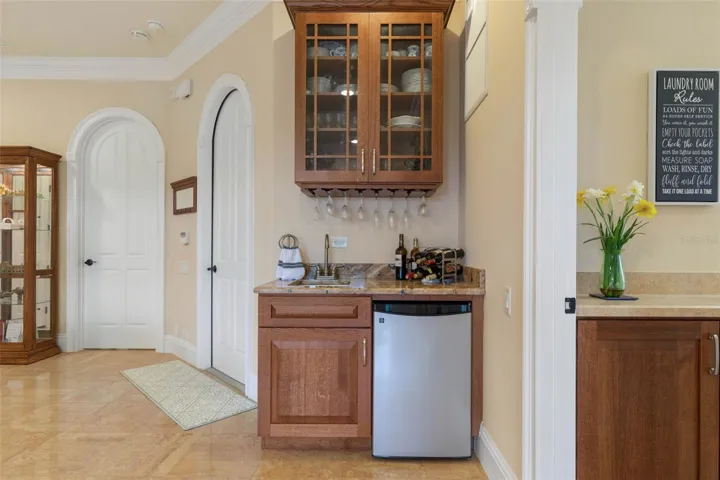 Wet bar in Family room