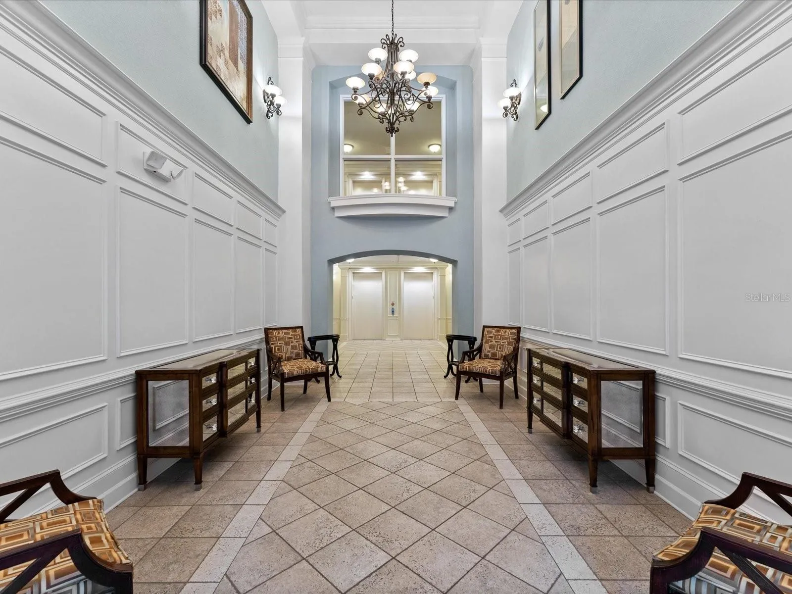 entrance Hall 1st floor