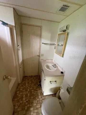1170