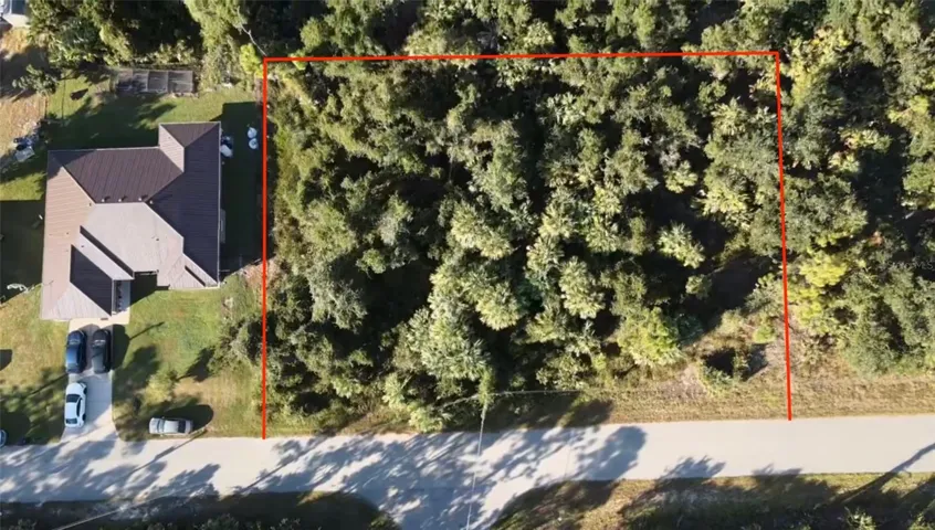Above Shot of Lot 5 & 6 Countess Avenue