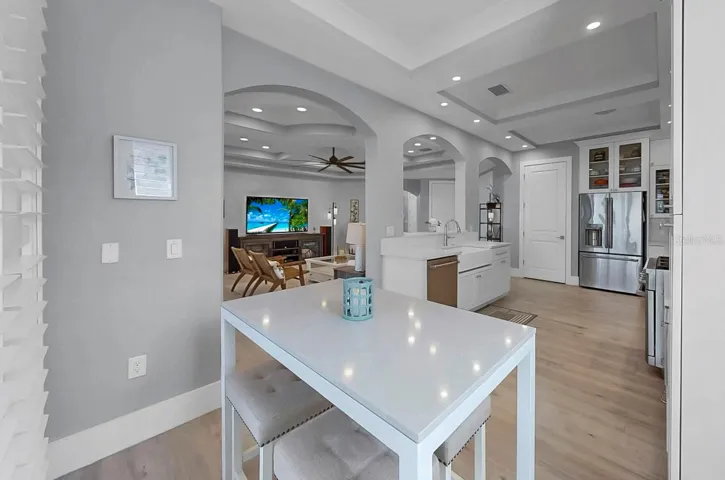 Eat in Kitchen Nook