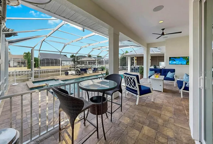 Pool Lanai