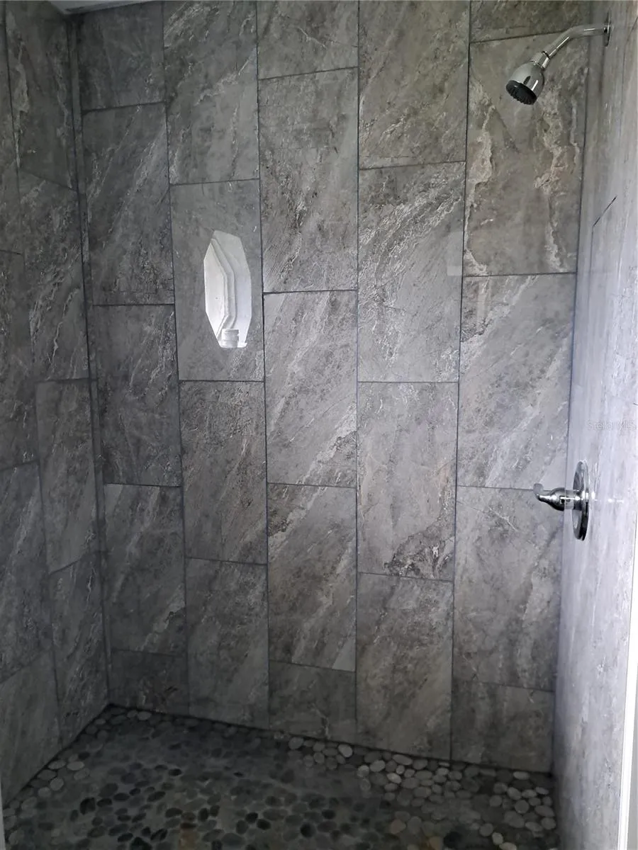 shower for 2nd and 3rd bedroom