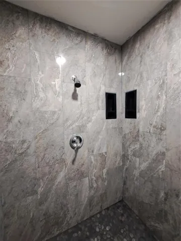 Shower Master Bath
