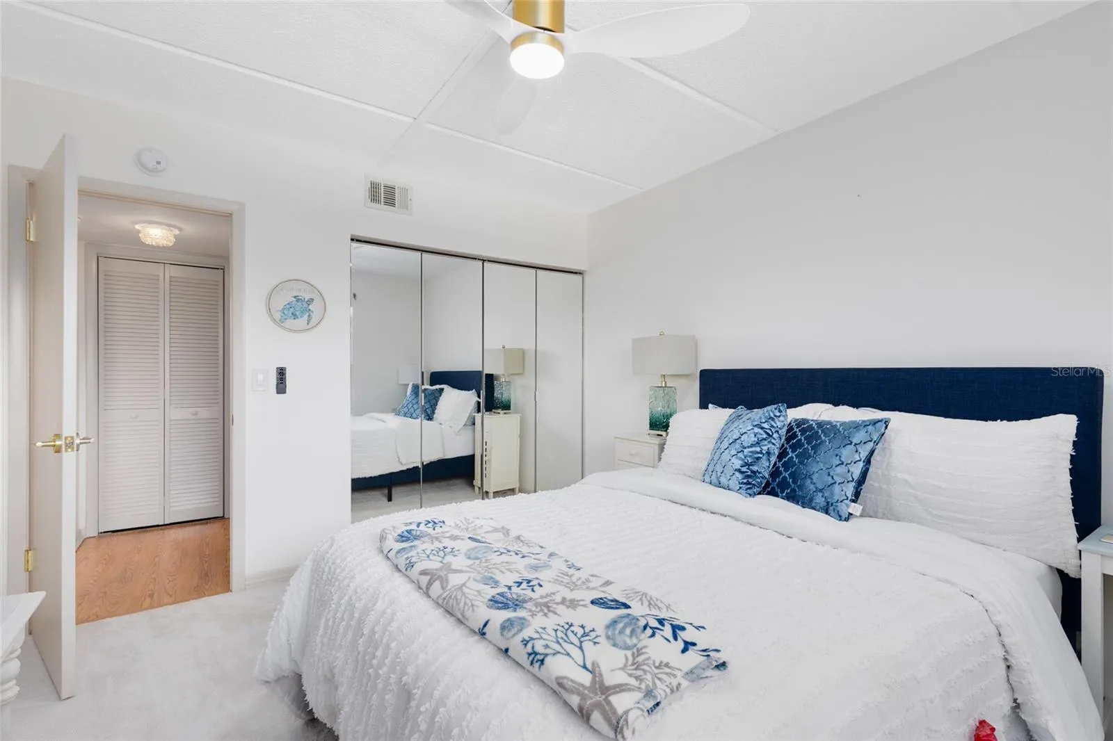 Guest bedroom