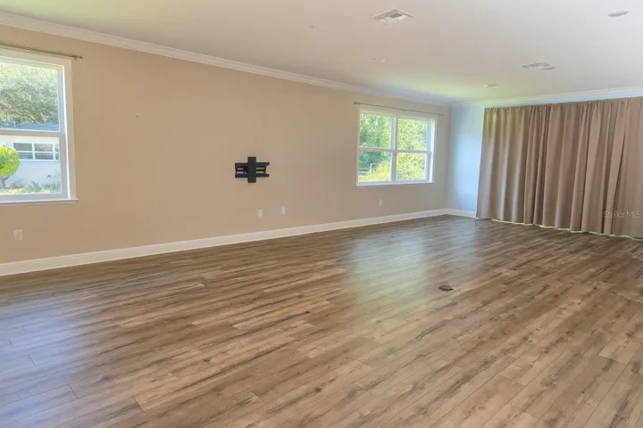 Huge Great Room