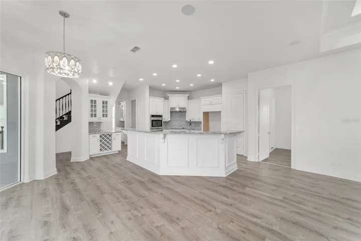 Kitchen / Breakfast Nook