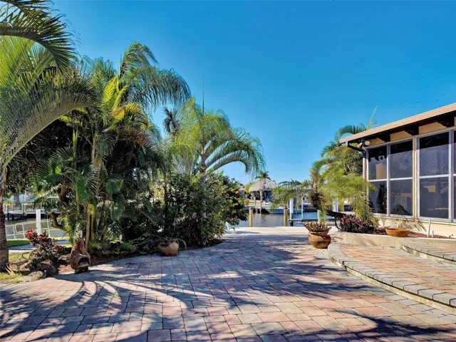 Walk way behind the cottage