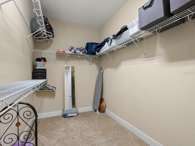 Over size master walk in closet