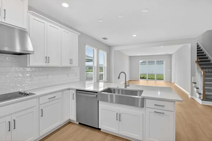 6932 Prairie Oak ~ Ready Now