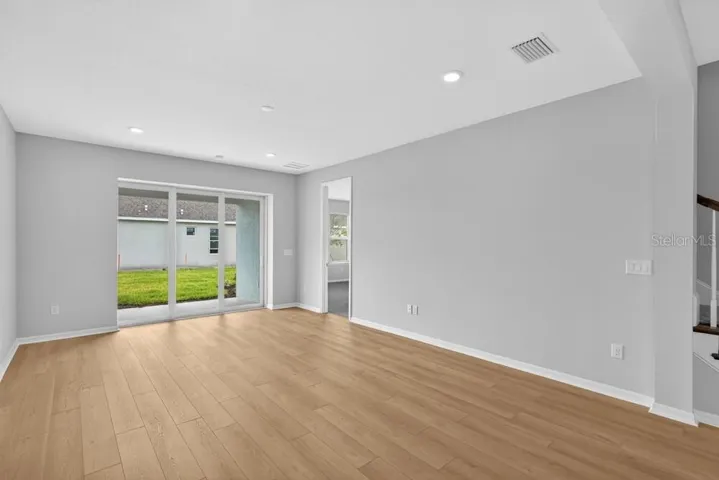6932 Prairie Oak ~ Ready Now