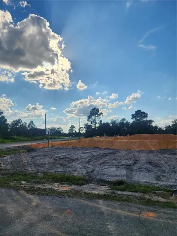 Another lot Building