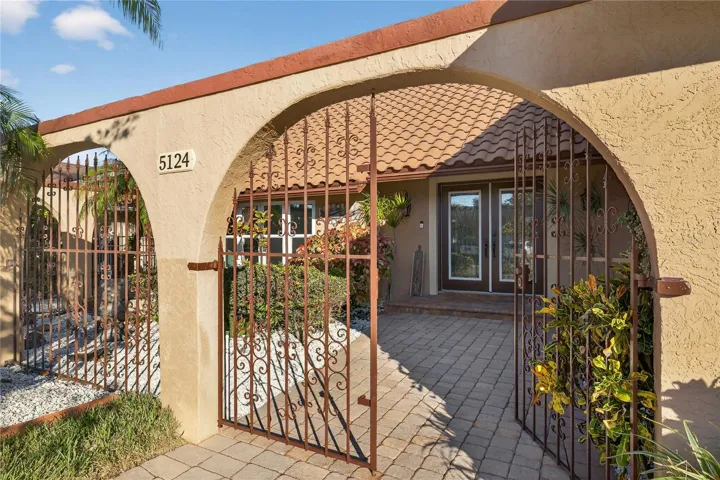 Front entry to the courtyard