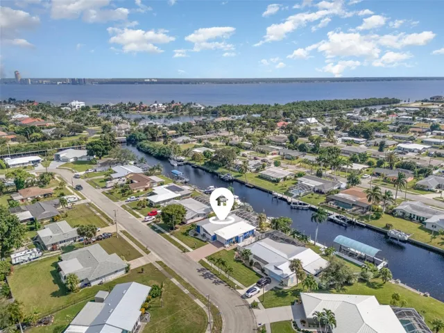 Beautifully updated waterfront home located 5 minutes from open water. Sailboat access.