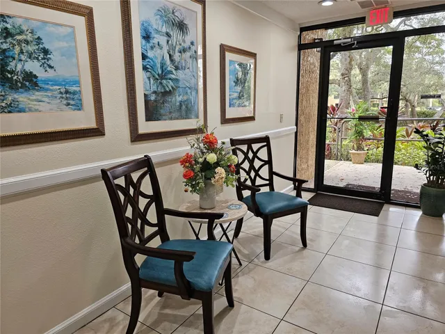 Entry foyer-Elevator
