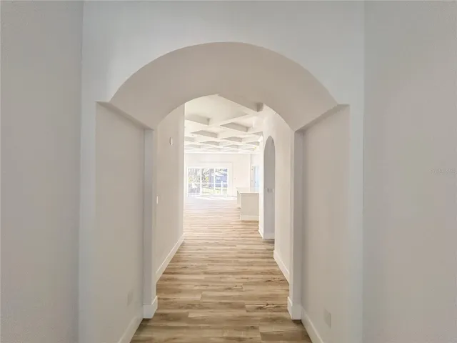 Spacious Beautiful Entry