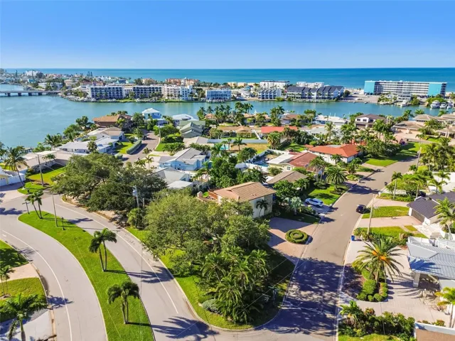 Paradise Island Community
