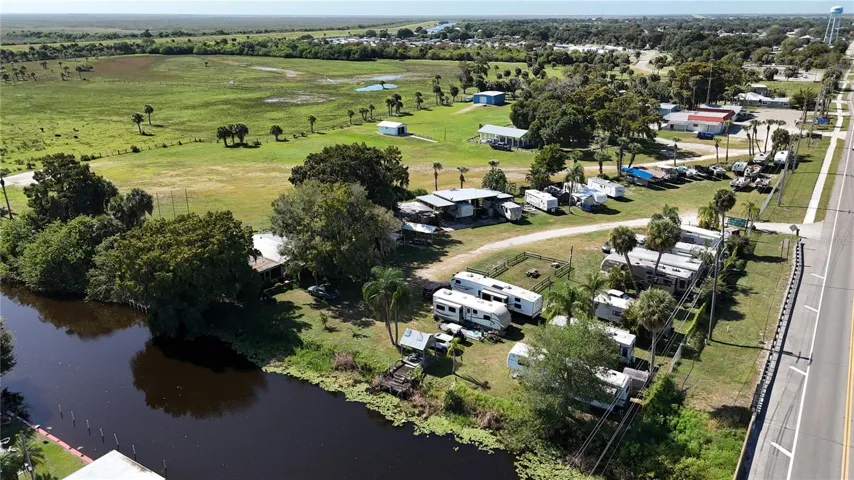 Looking west over the waterfront edge onto the campground
