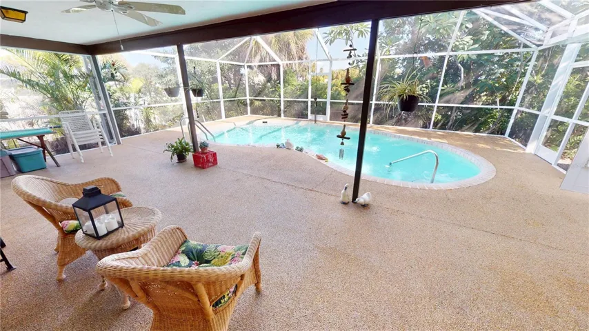 SPACIOUS LANAI