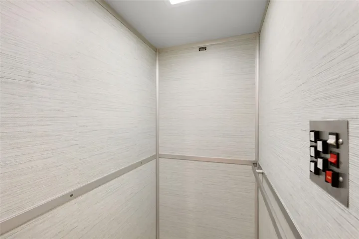 Private Elevator