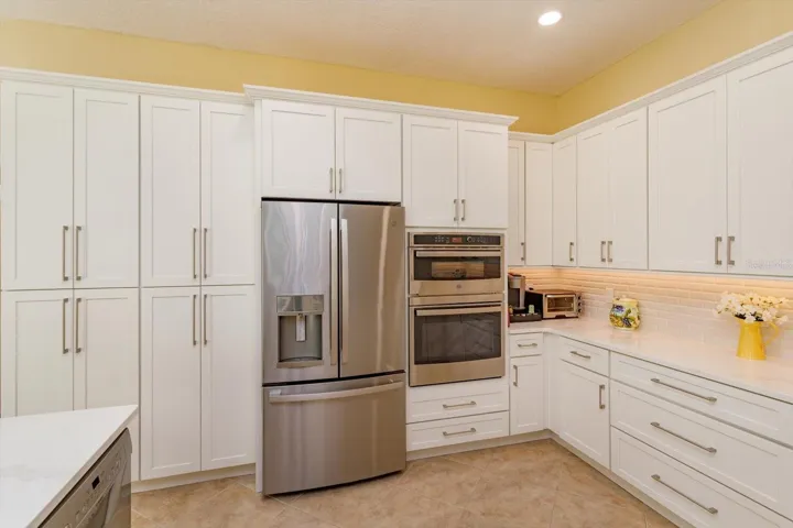 Built in ovens.