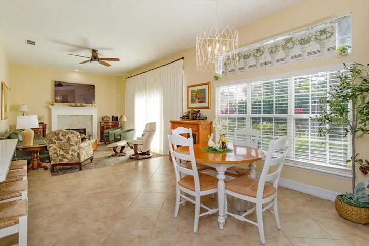 Kitchen and breakfast adjoin the family room.