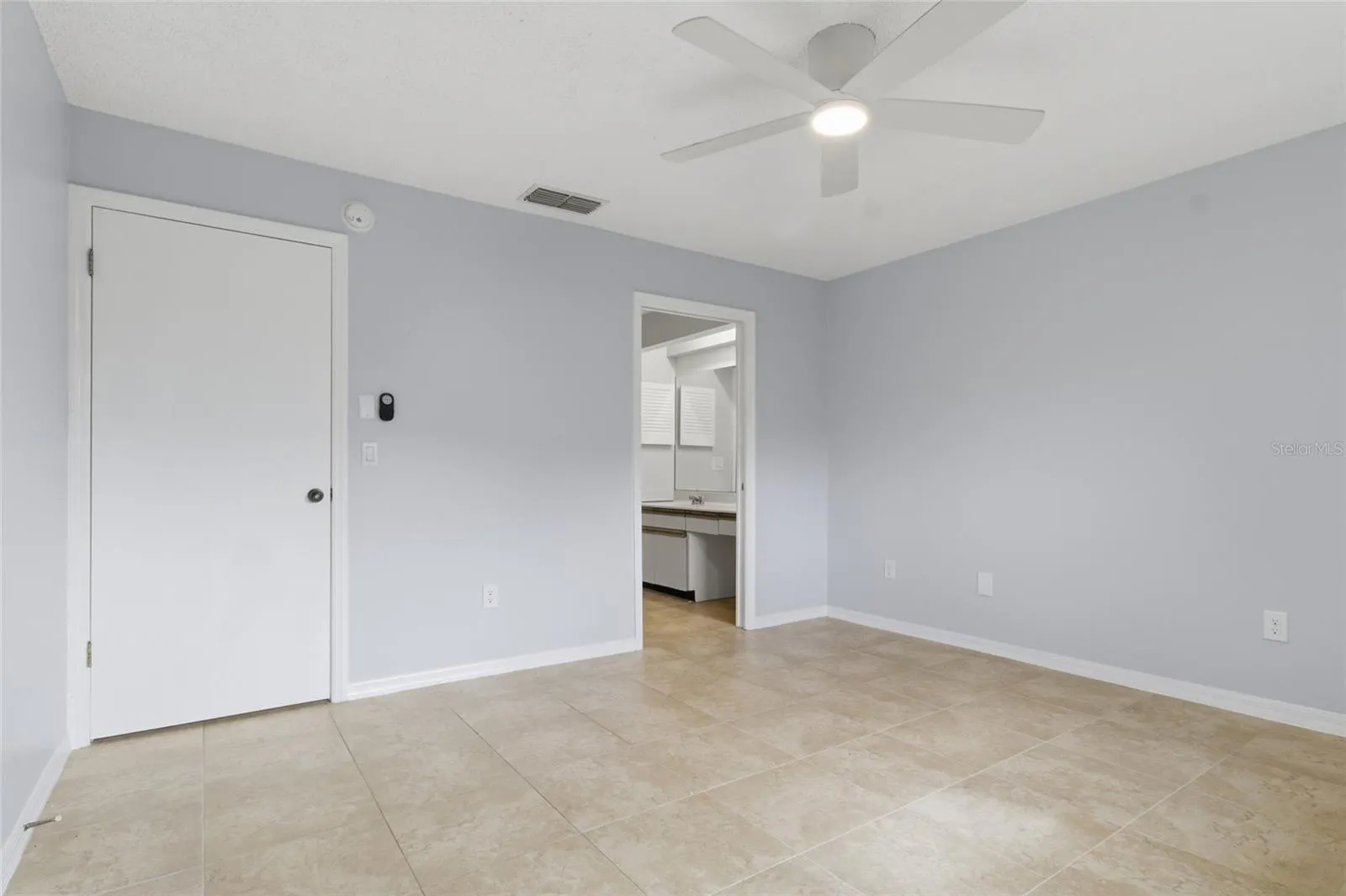 Primary Bdrm with ensuite bath