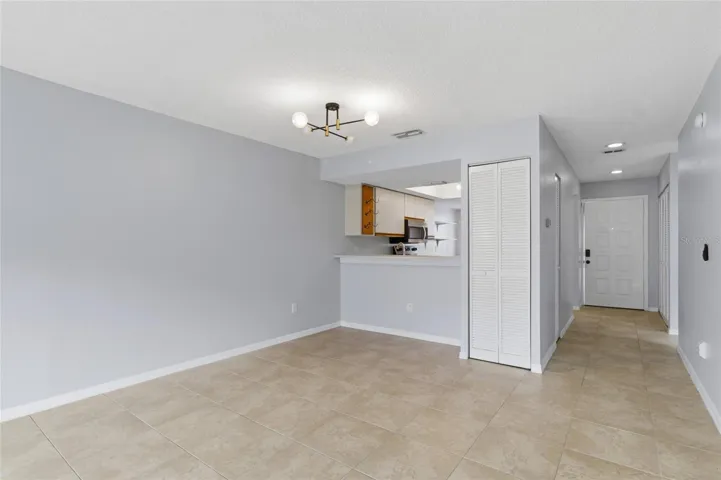 Living Room dining rm combo
