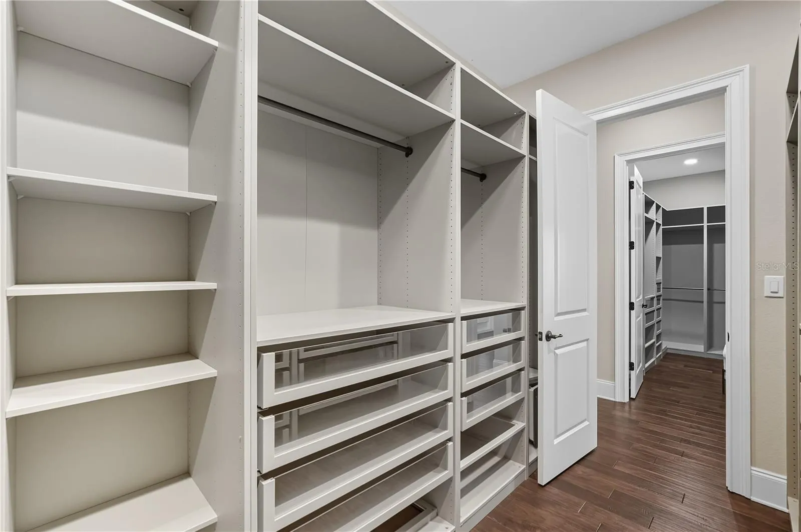MB closet 1