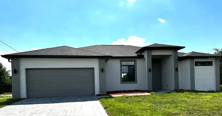318 Radford AveLehigh Acres FL 33974