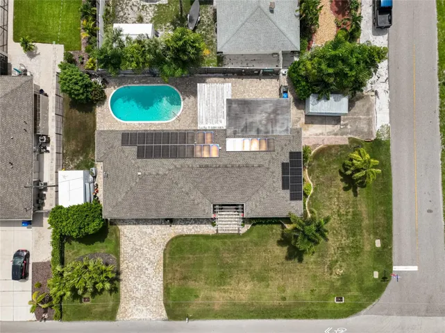 Venice Island Pool Home
