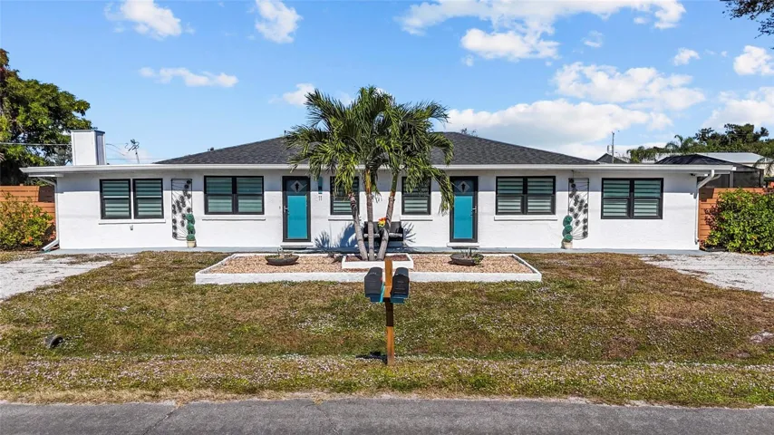 11 & 13 1st ST E., Nokomis, FL