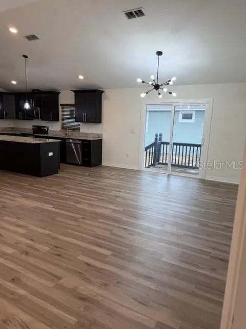 902 W Alsobrook St, Plant City, Florida 33563 — photo 2