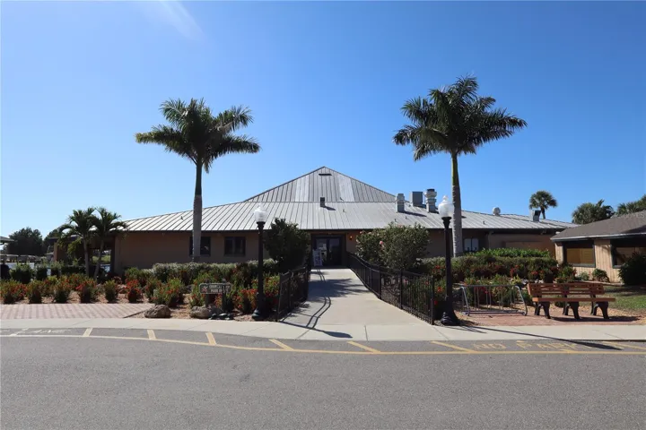 PARK OFFICE AND CLUB HOUSE RESTRAUNT