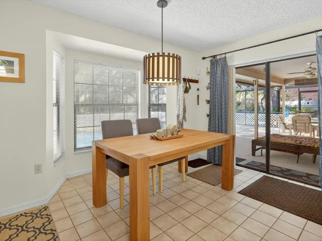 Breakfast nook