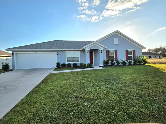 Front view of home