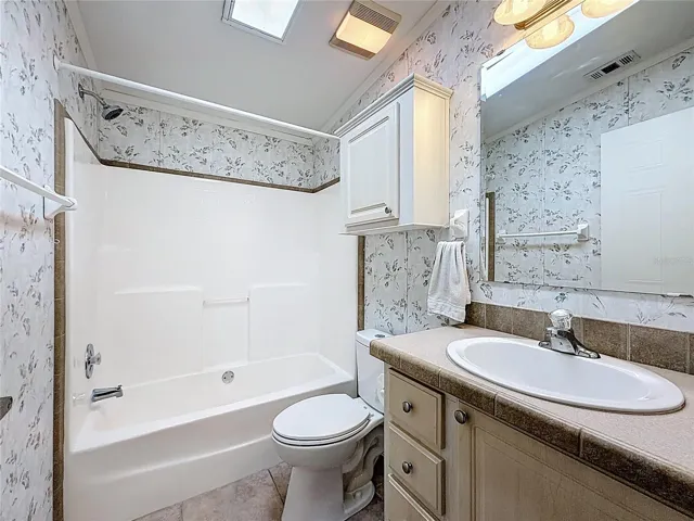 Guest bathroom