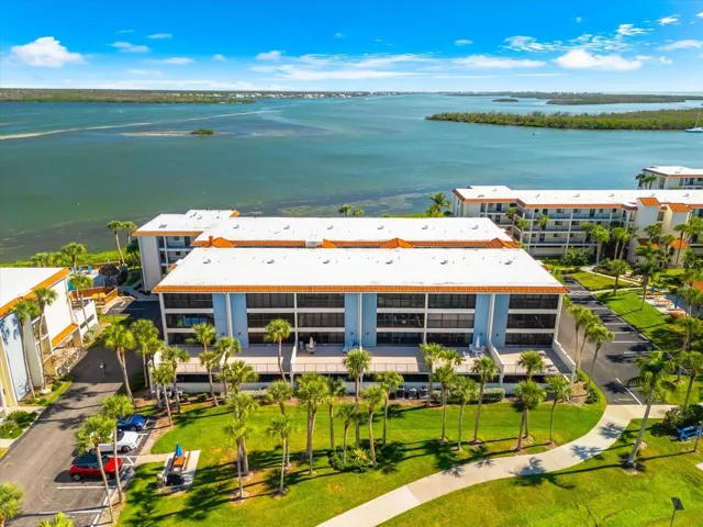 Waterfront Living At Its Best